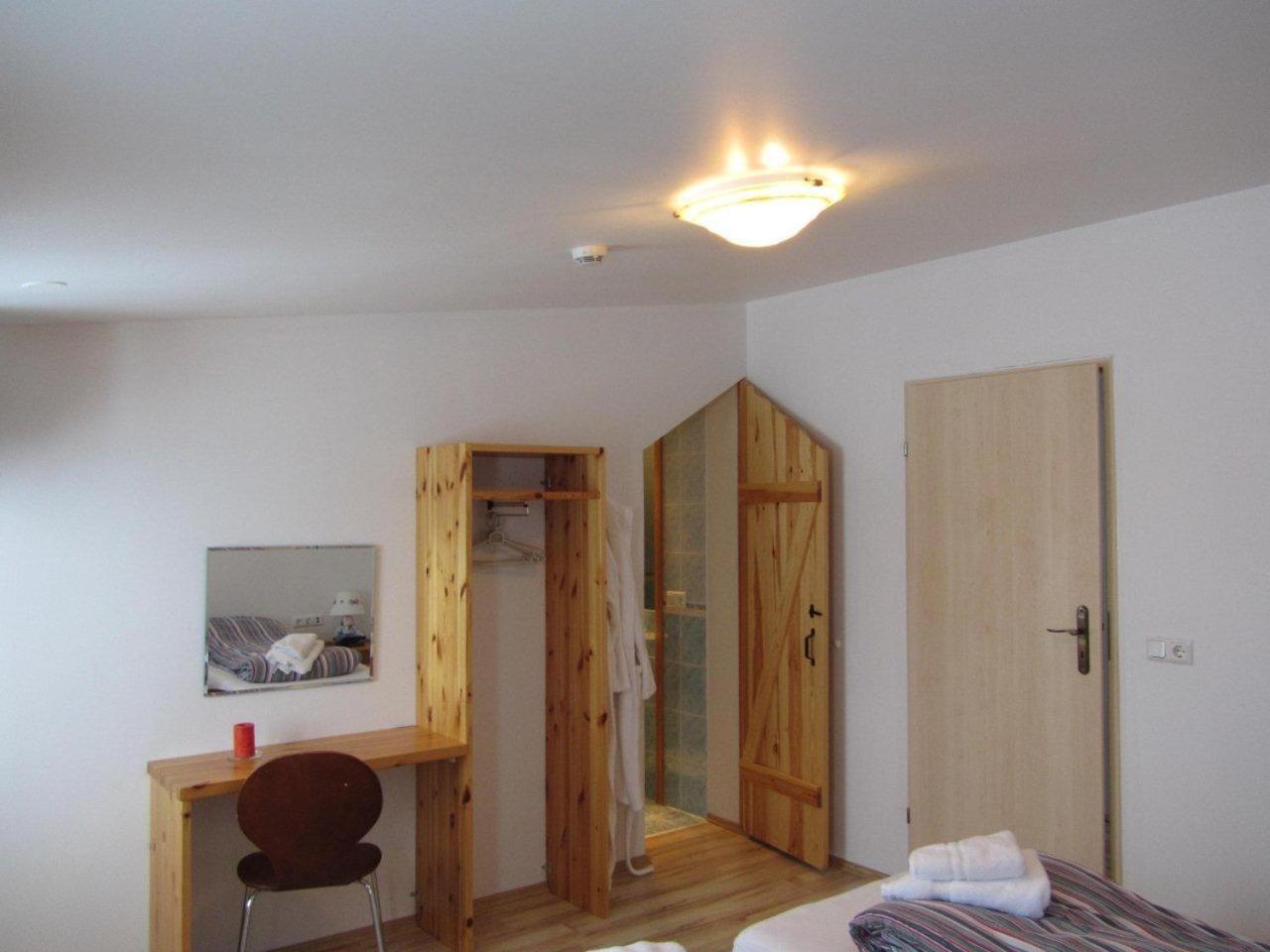 Guesthouse Storu-Laugar ラウガー エクステリア 写真
