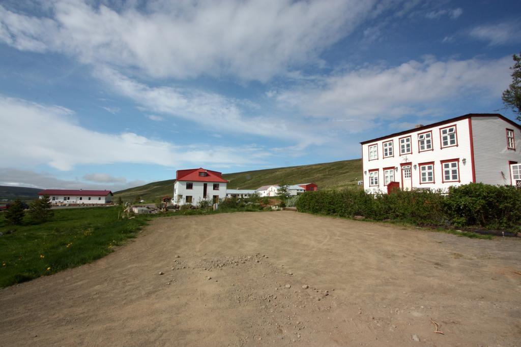 Guesthouse Storu-Laugar エクステリア 写真